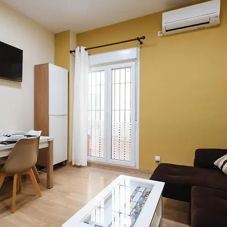 Cozy And Well Located Apartment In The Center Of Seville Exterior photo
