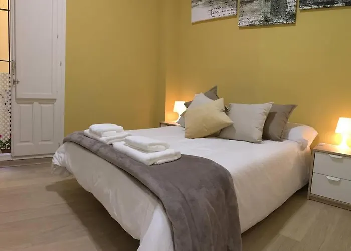 Cozy And Well Located Apartment In The Center Of Seville